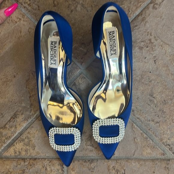 Badgley Mischka D’Orsay Kitten Heels Blue Satin Pointed Toe Crystal Accent 7 - Picture 9 of 11